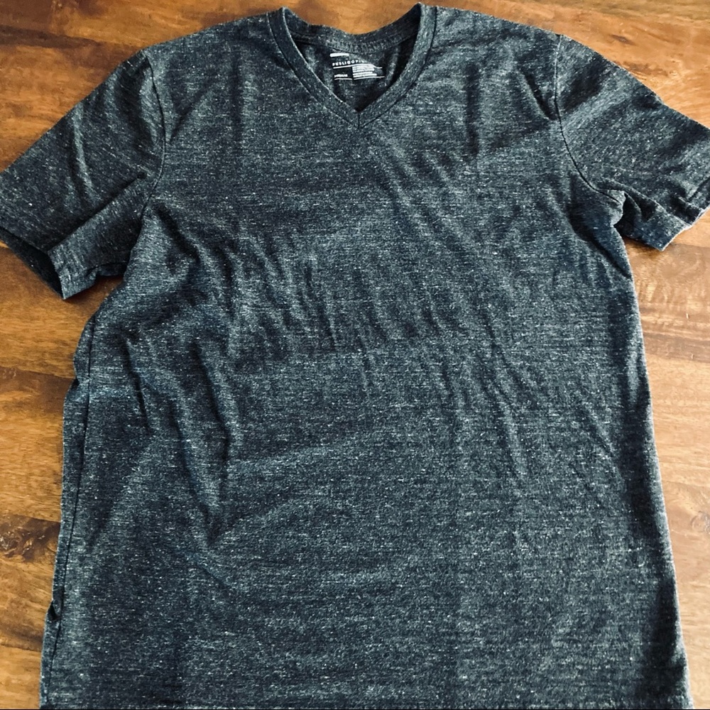 Public Opinion Heather Gray Mens V neck T-Shirt M